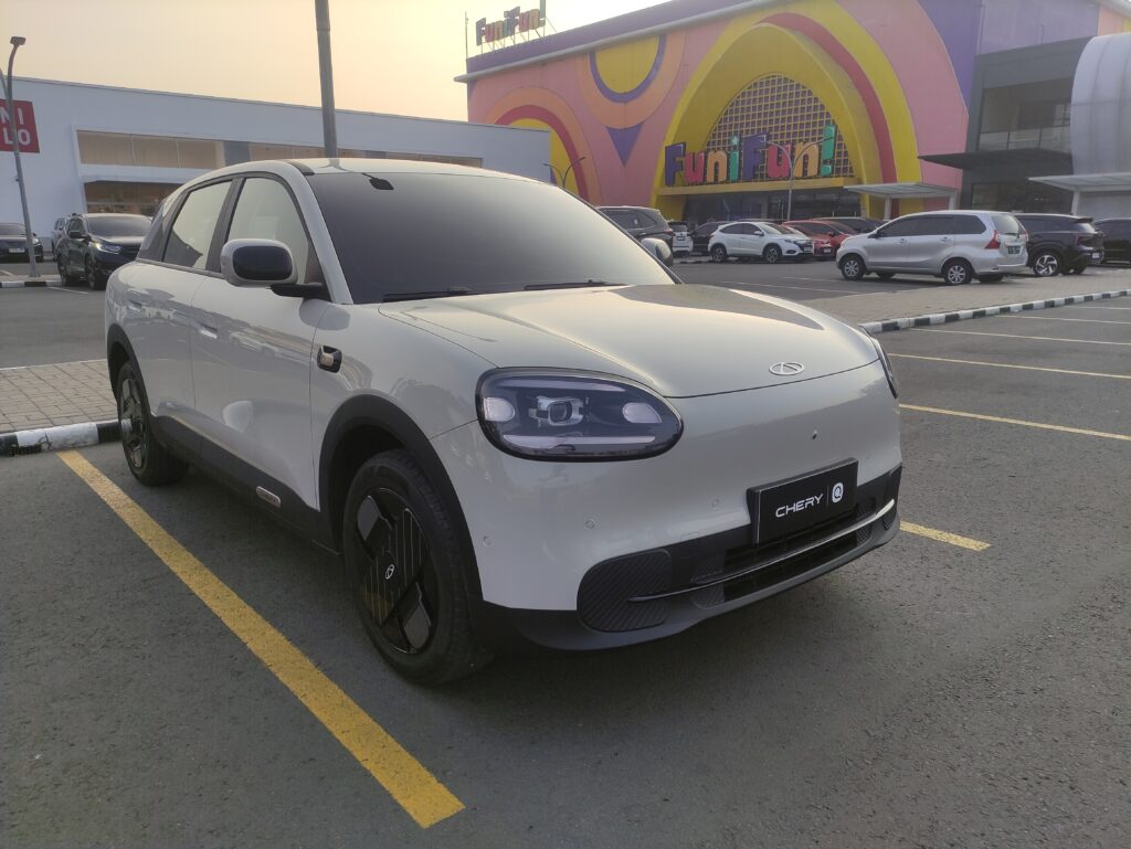 FIRST DRIVE Chery Q: Jawaban Paripurna Compact EV?